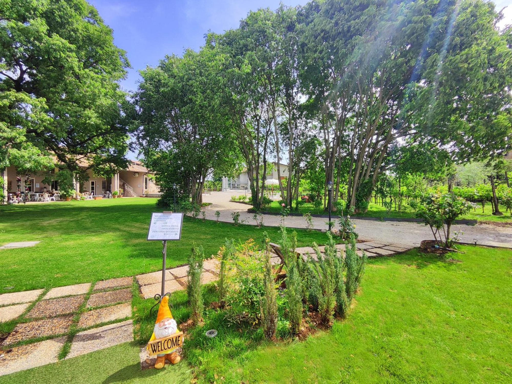 לינה וארוחת בוקר מונטיקיארי Garda Relais Antica Romelia מראה חיצוני תמונה